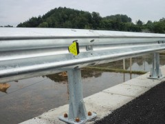 潍坊市太阳能轮廓标，附着式轮廓标，led轮廓标生产厂家图3