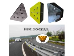 太阳能轮廓标价格 护栏警示灯生产厂家图3